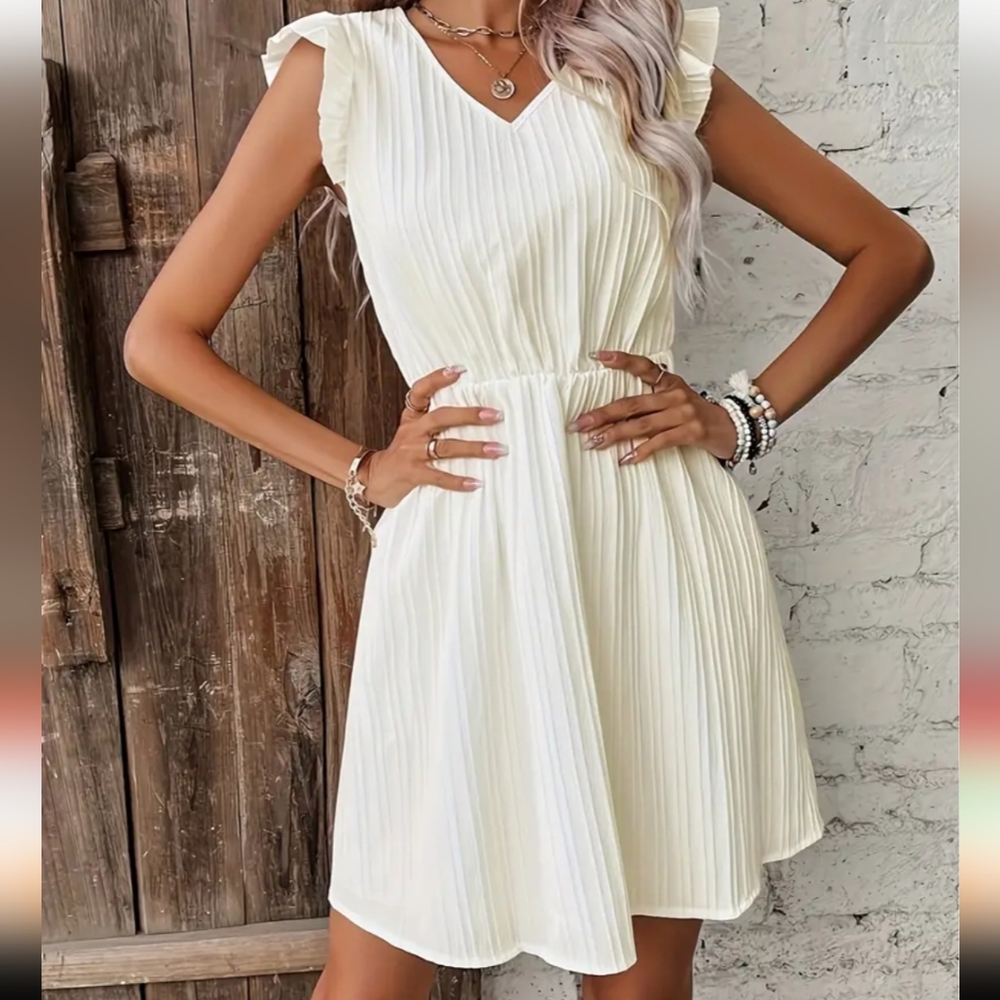 Womans white Sundress casual or formal dresss size small